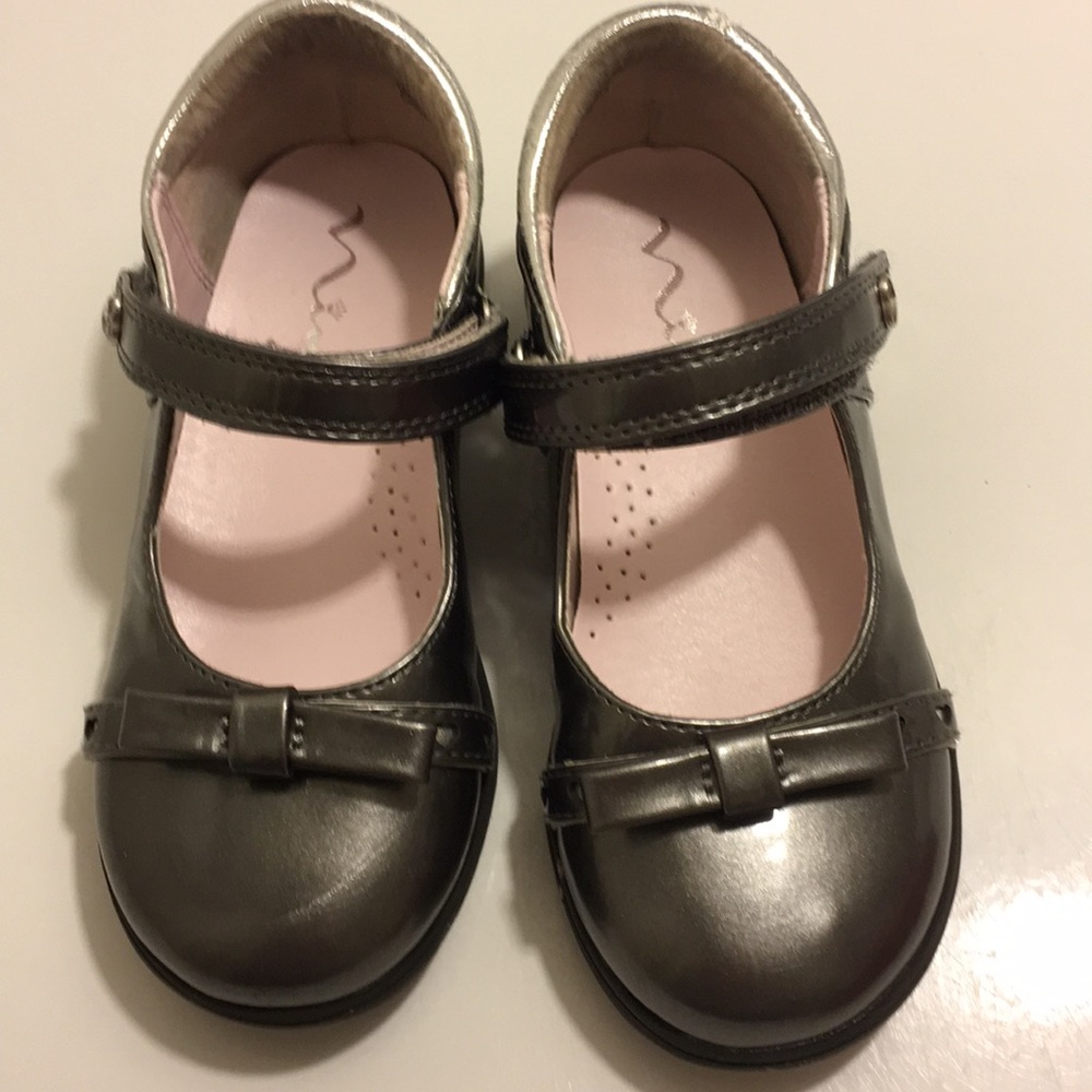 Girl’s Size 10 Nina Shoes